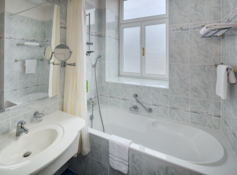 Grandhotel Pacifik  - HOTEL PACIFIK_room_Superior Plus_SGL_419_bath_16A3792