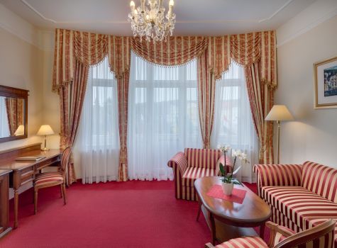 Hotel Hvězda - HOTEL HVEZDA_room_Hvezda_Suite deluxe_002_16A1289