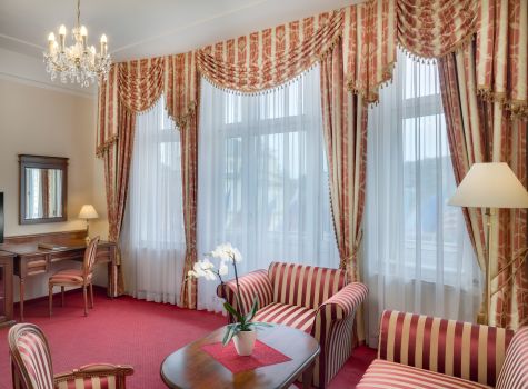 Hotel Hvězda - HOTEL HVEZDA_room_Hvezda_Suite deluxe_002_16A1403