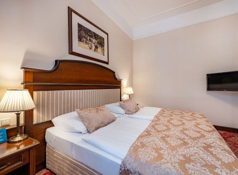 Hotel Hvězda - HOTEL HVEZDA_room_Hvezda_SuitePlus (9)