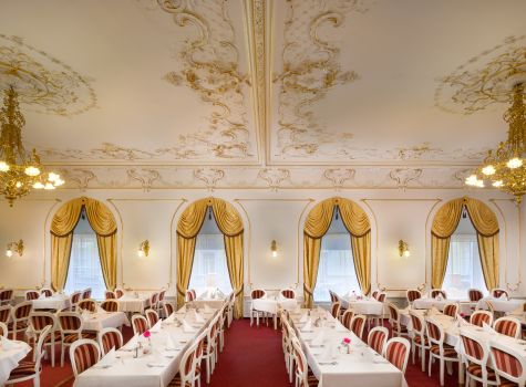 Hotel Hvězda - HOTEL HVEZDA_restaurant_16A3947