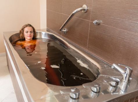 Hotel Hvězda - HOTEL HVEZDA_Treatments_Neapol_MineralBaths (6)