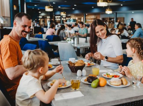 Hotel Akvamarín Bešeňová - Akvamarin_s_komparzom_2025_0010_680b70fb644c3