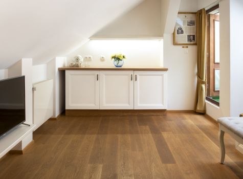 Hotel U Zlaté Hrušky - Novz svot - pokojik 16x9 (2)-min