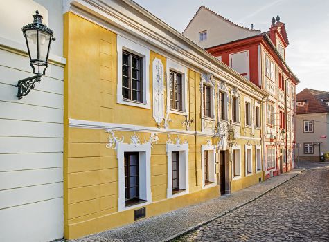 Hotel U Zlaté Hrušky - 1. Spa Beerland Chateaux Prague - facade