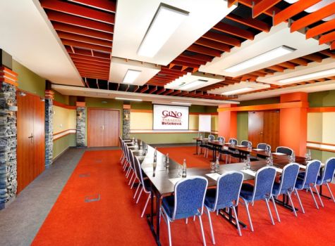 Hotel Galeria Thermal Bešeňová - konferencka-1_5d9f21fe3f6a5