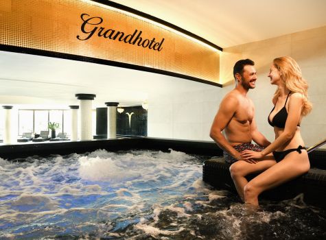 Grandhotel Starý Smokovec - Grandhotel_Stary_Smokovec_-_virivka_64478126d0868