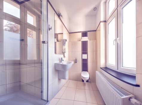 Hotel Niemcza Winnica & Spa  - standard koupelna