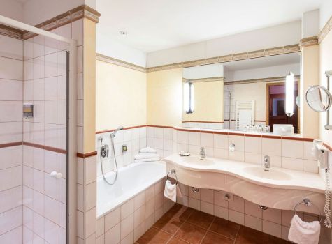 Elements Hotel & Spa - familiensuite-1-typ-a-1128