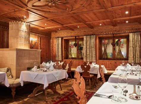 Hotel Schwarzbrunn - SB_Kulinarik_Alte-Stube_01_c_davidwoeckinger.com_low