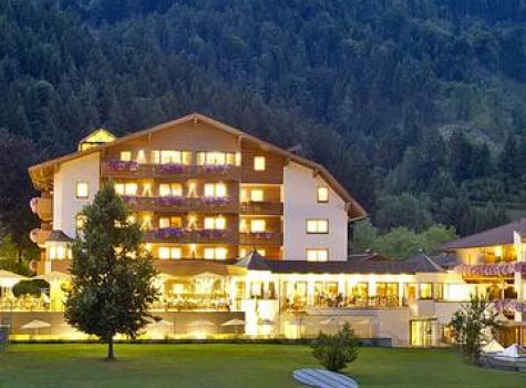 Hotel Schwarzbrunn - csm_hotel-schwarzbrunn-by-night_2284cf1508