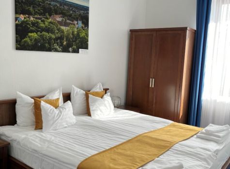 Hotel Bassiana**** - royal3