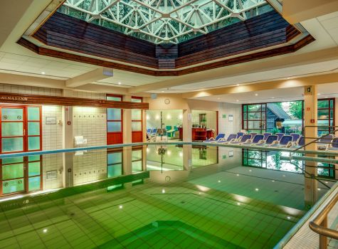 Ensana Thermal Sárvár Health Spa Hotel - thermal-srvr_-thermal-pool-2_53910706897_l