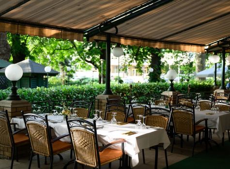 Ensana Grand Margaret Island Health Spa Hotel - szchenyi_terrace-9_54579799180_l