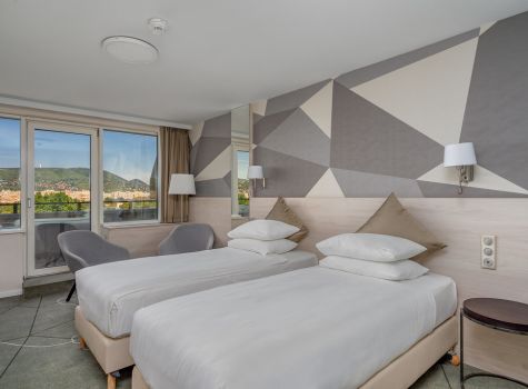 Ensana Thermal Margaret Island Health Spa Hotel - thermal-margaret-island_premium-plus-room-1_54743513773_l