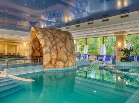 Ensana Thermal Margaret Island Health Spa Hotel - thermal-margaret-island_spa-2_54743518778_l