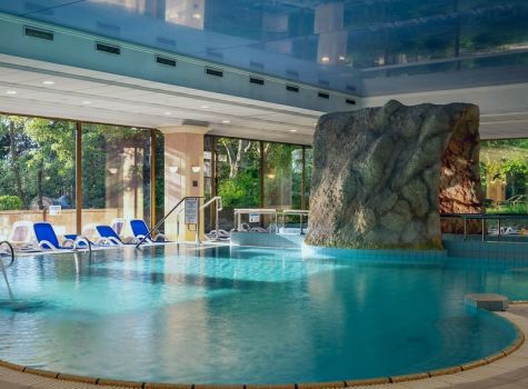Ensana Thermal Margaret Island Health Spa Hotel - thermal-margaret-island_thermal-pool_53892742131_l