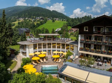 Naturhotel Ortners Eschenhof - naturhotel-eschenhof-bad-kleinkirchheim-sommer (1)