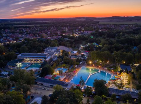 Hotel Essence Pogány - Naplementés drón