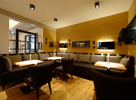 Hotel Schwarz Alm Zwettl - Kaminlounge (c) Schwarz Alm Zwettl