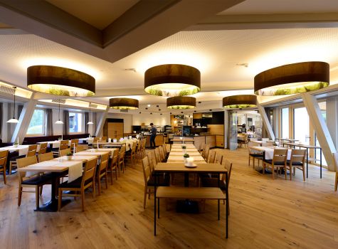 Hotel Schwarz Alm Zwettl - Restaurant Kaminzimmer (c) Schwarz Alm Zwettl