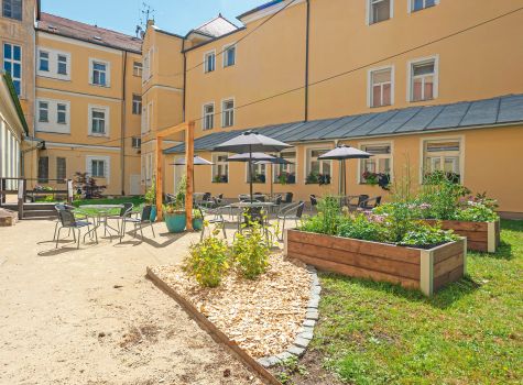 Hotel Luisa - Luisa_Zahrada_1