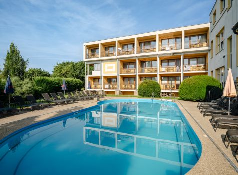 Lázeňský hotel Nivamare - Loutocky_COM_DSC_8743-Pano_web