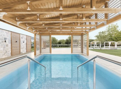 Hotel Európa fit**** - hoteleuropafit_outdoor_medicinal_water_pool (2)