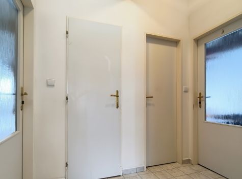 Depandance Vodoléčba - spolecna chodba
