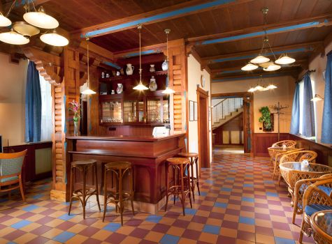 Hotel Jestřabí - u_bar_01