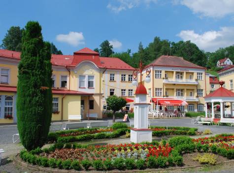 Hotel Lesní Zátiší*** - Kolonáda.JPG