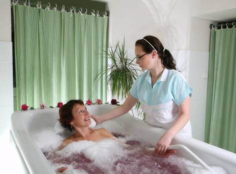 Lázně Luhačovice Vila Alpská růže - koupel.JPG