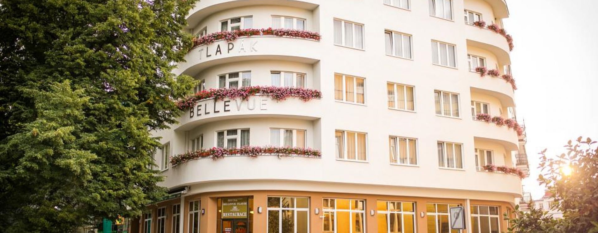 Hotel Bellevue Tlapák