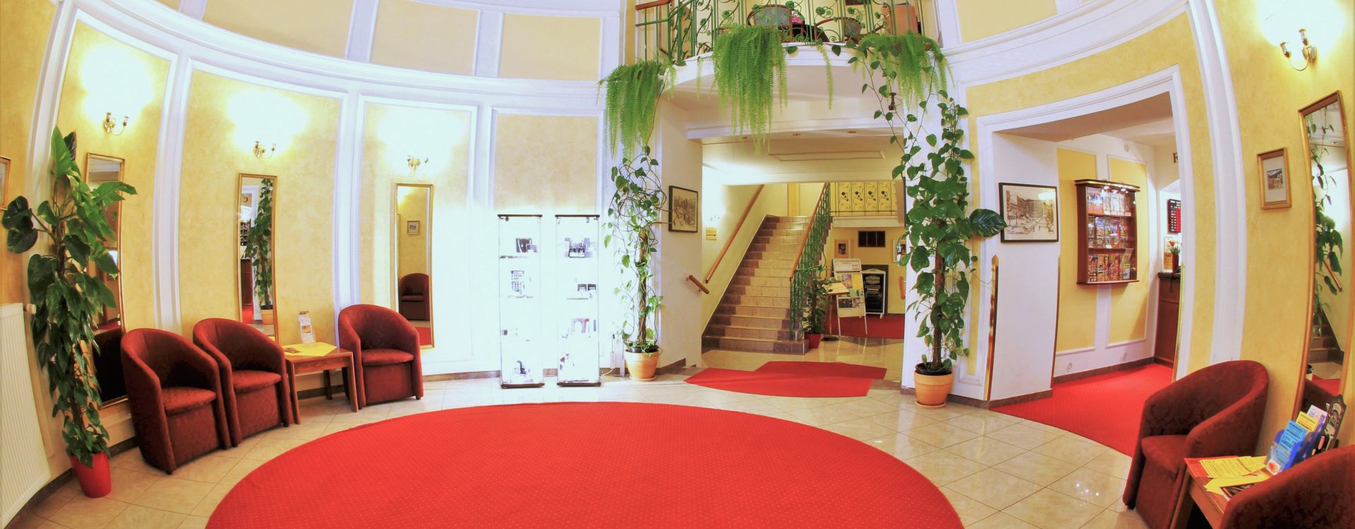 Hotel Flora - volný vstup do bazénu v hotelu Nabokov do 28.2. 2023