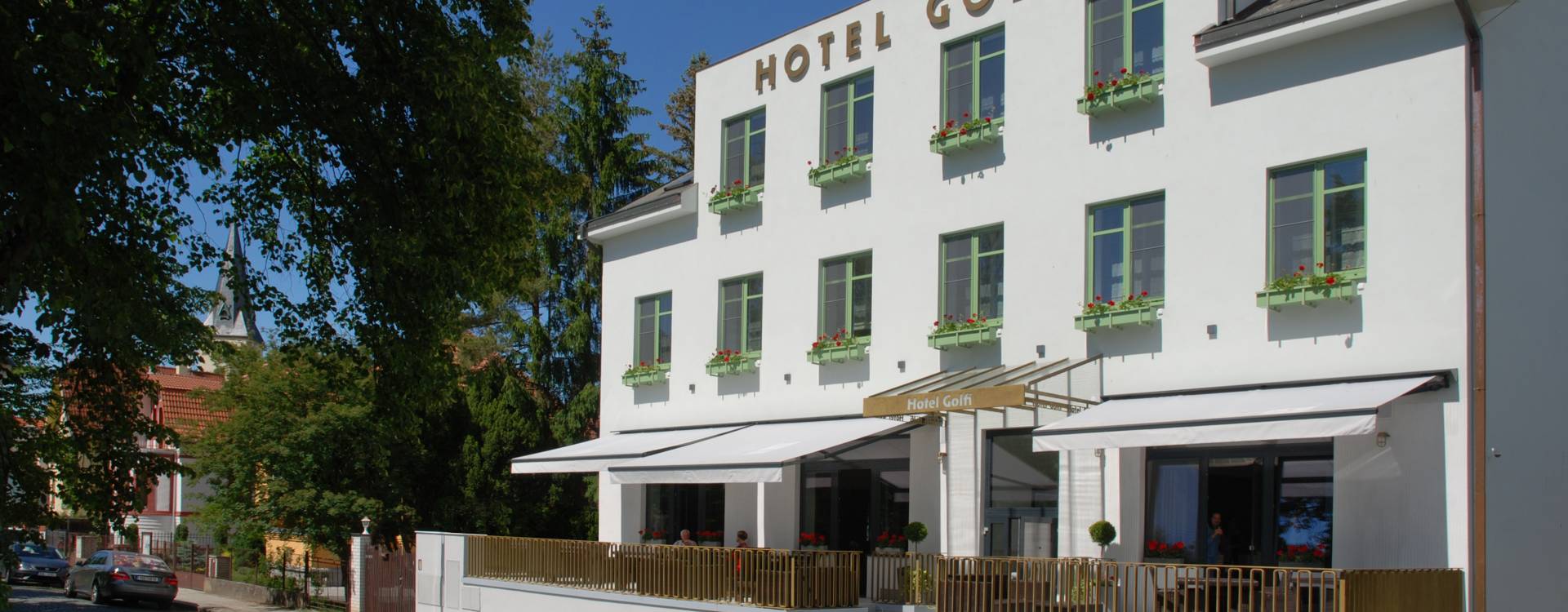 Hotel Golfi