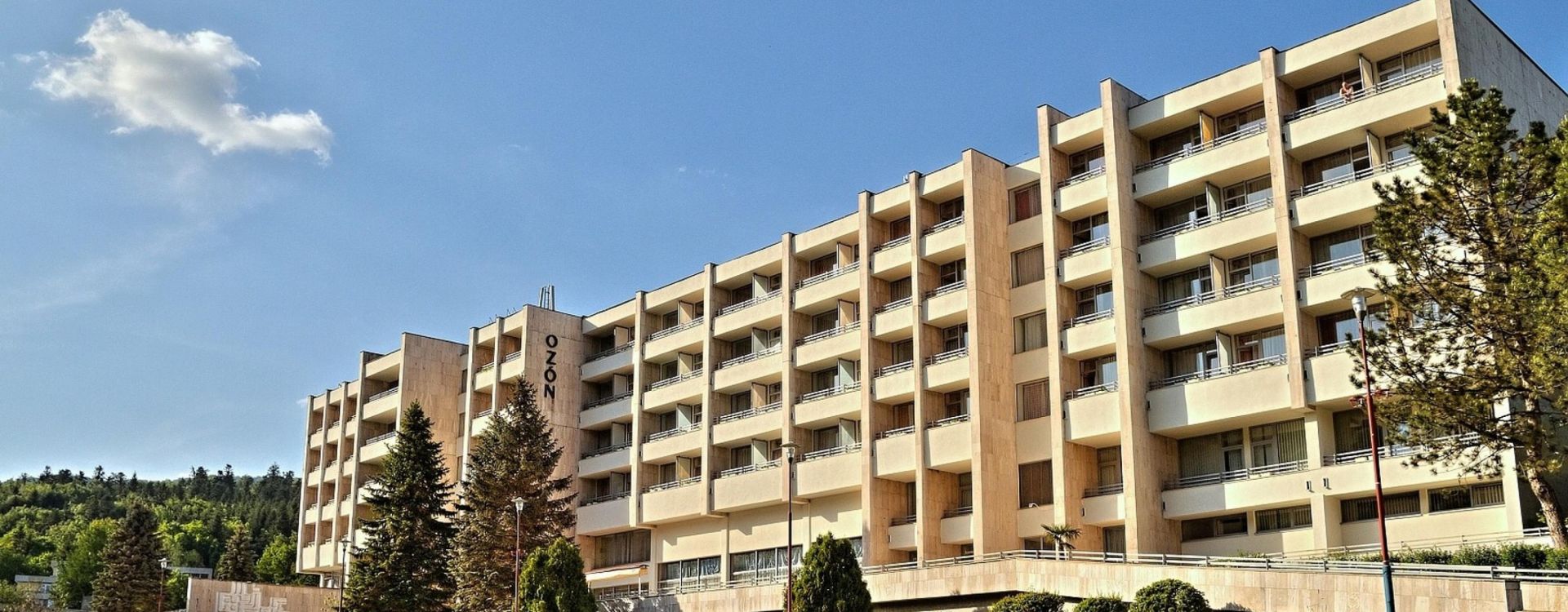 Lázeňský dům Ozón - upozornění na rekonovaci dlažby a zvýšený hluk do 31.5. 2025