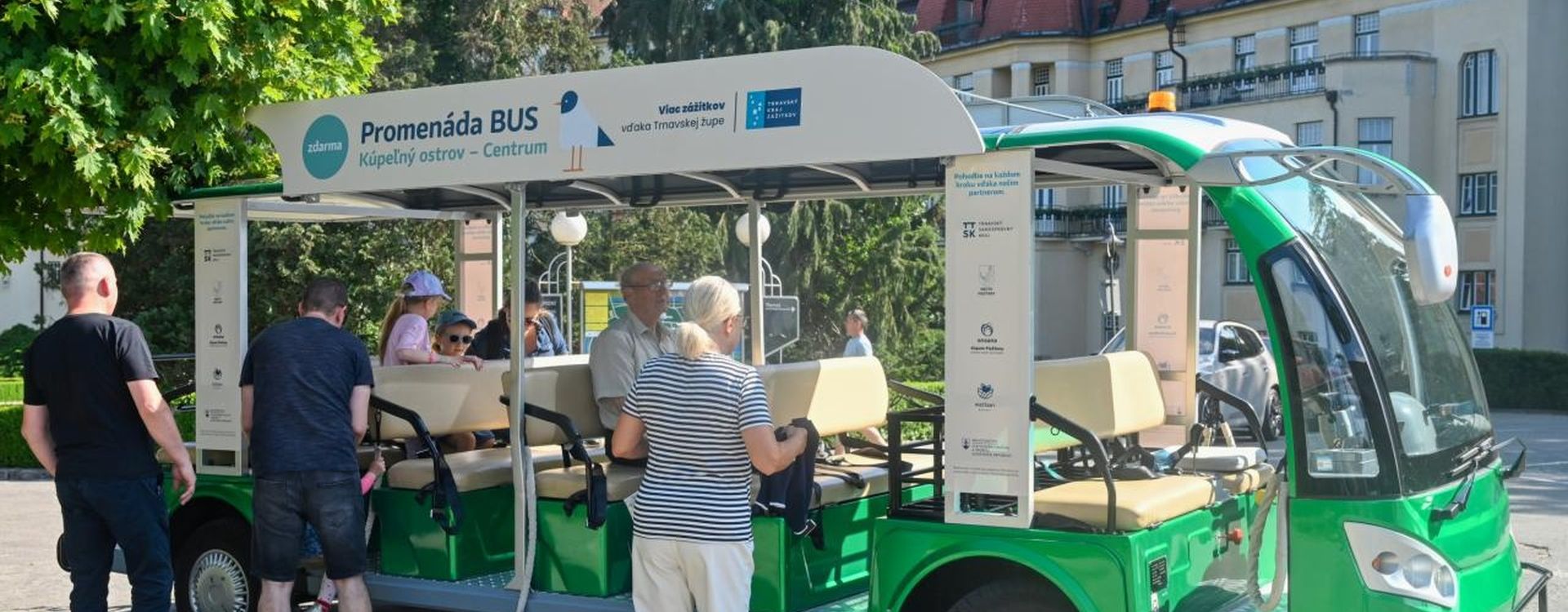Promenáda bus v Piešťanech