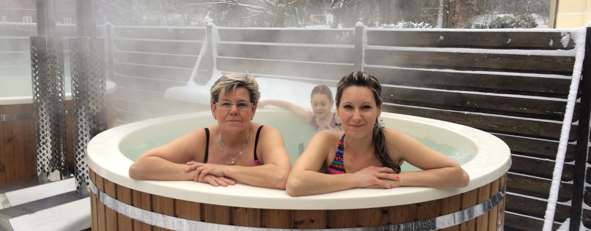 Hotel Džbán - Relax v horkých sudech