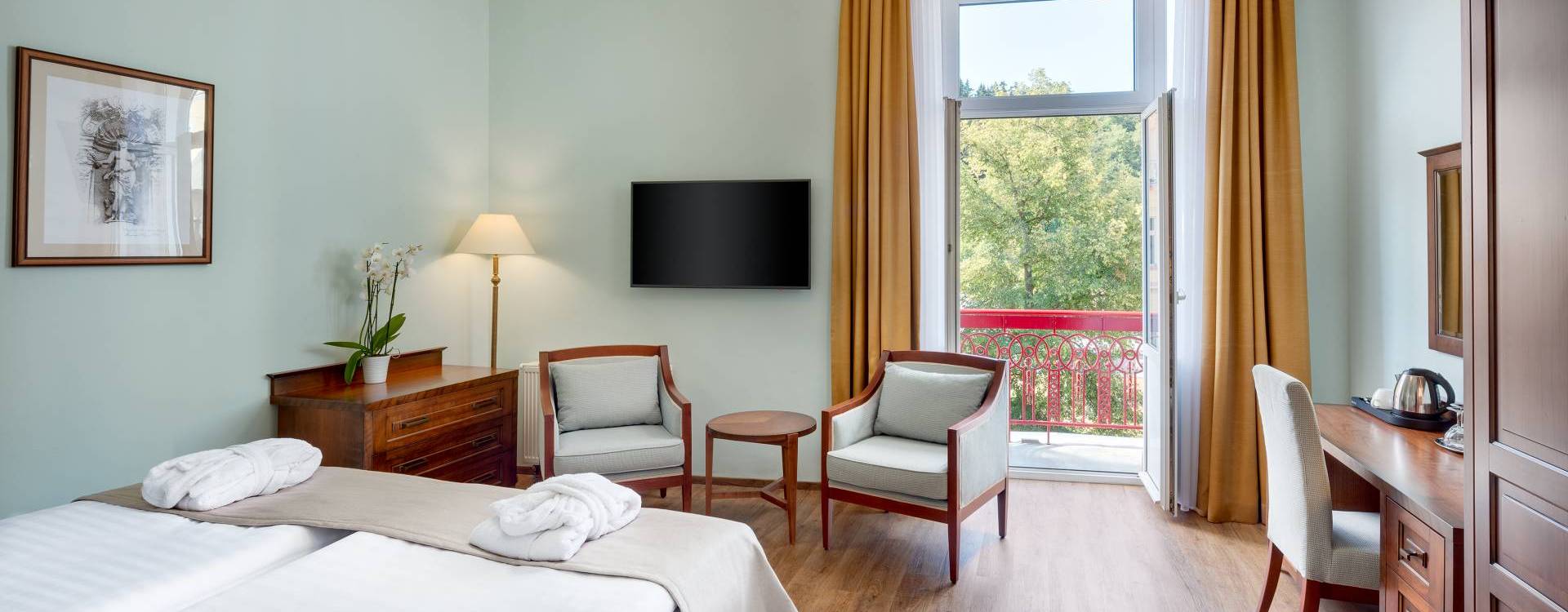 Hotel Hvězda - Übernachtung mit Halbpension