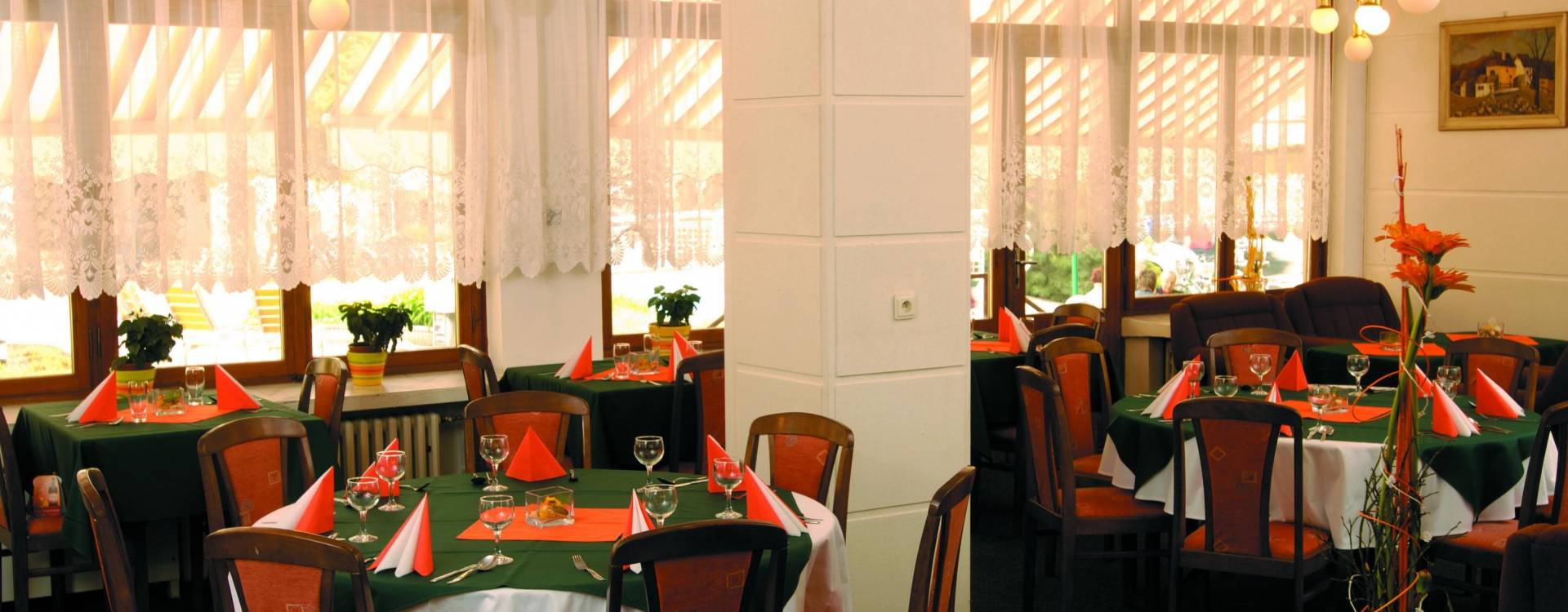 Jalta Ensana Health Spa Hotel - Ubytování s polopenzí