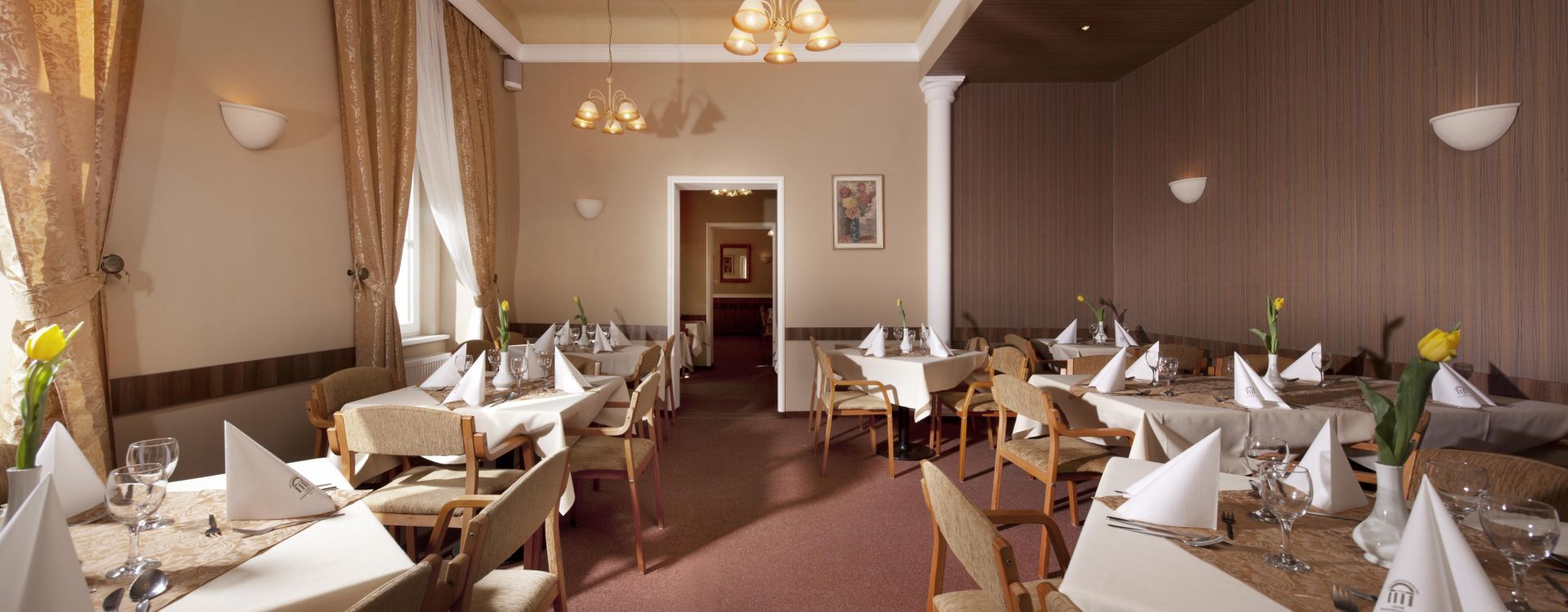 Lázeňský hotel Metropol - Ubytování se snídaní