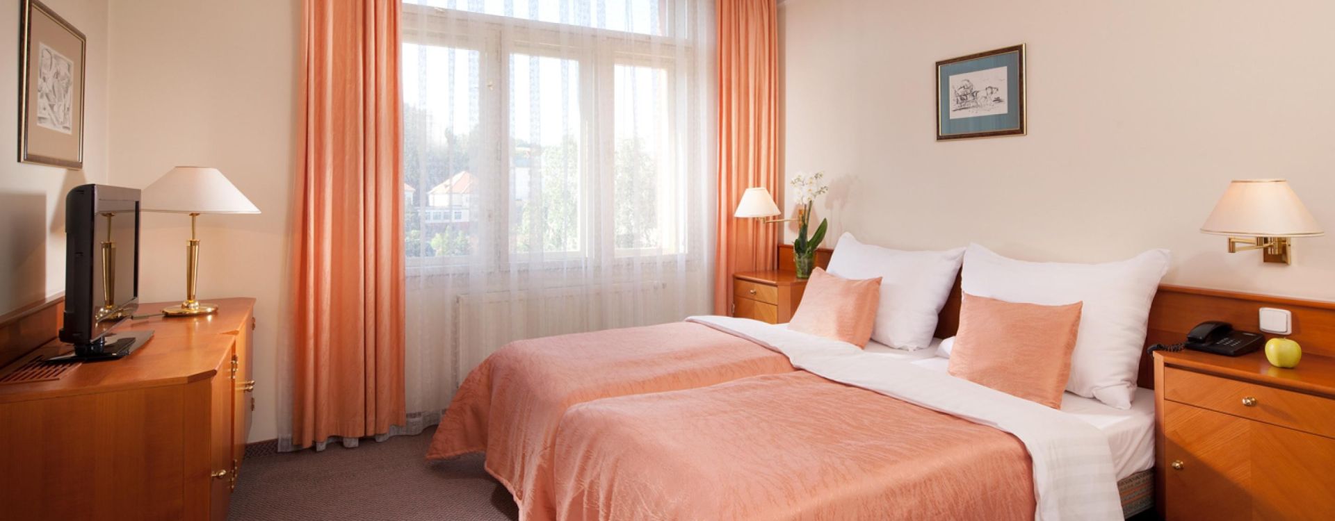 Hotel Palace - Ubytování se snídaní 2026
