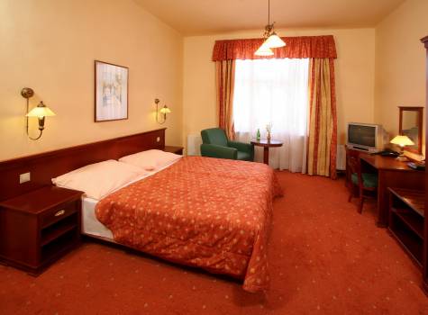 Hotelunterkunft mit Frühstück