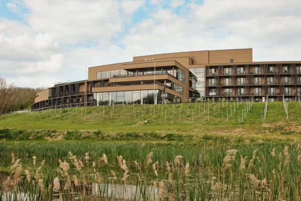 Hotel Essence Pogány
