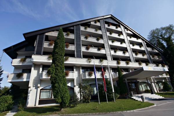 Hotel Savica Garni
