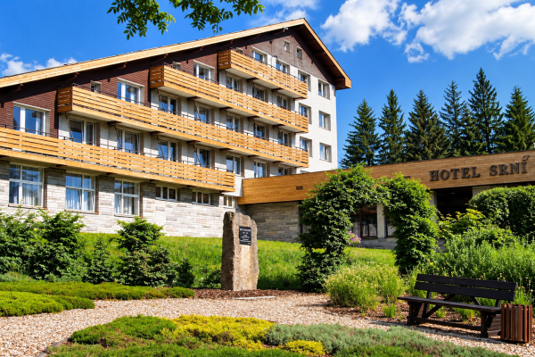 Hotel Srní a depandance Šumava
