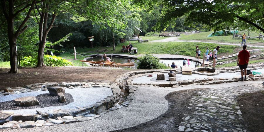 Priessnitzovy léčebné lázně otevřely nové odpočívadlo s herními prvky.